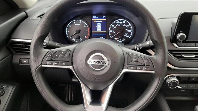2022 Nissan Altima S FWD