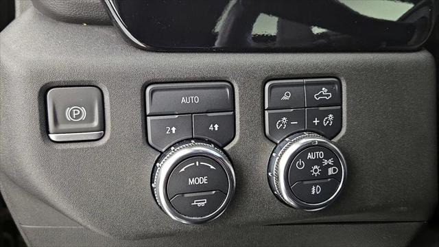 2022 GMC Sierra 1500 4WD Crew Cab Standard Box Elevation