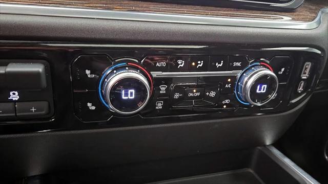 2022 GMC Sierra 1500 4WD Crew Cab Standard Box Elevation