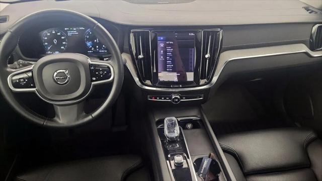 2022 Volvo S60 B5 Inscription