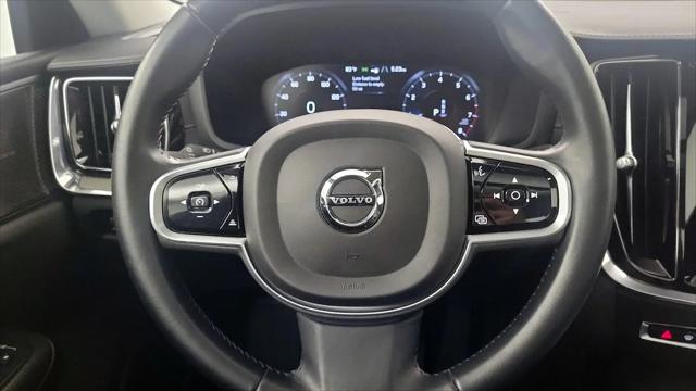2022 Volvo S60 B5 Inscription