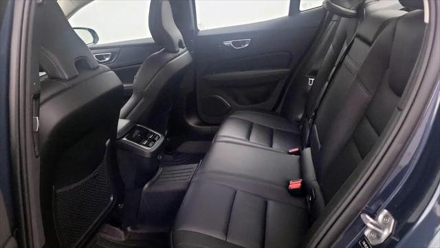 2022 Volvo S60 B5 Inscription
