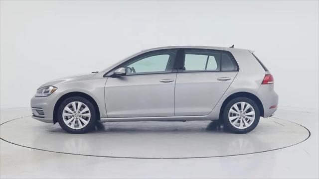 2018 Volkswagen Golf TSI SE