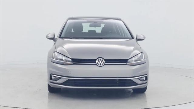 2018 Volkswagen Golf TSI SE