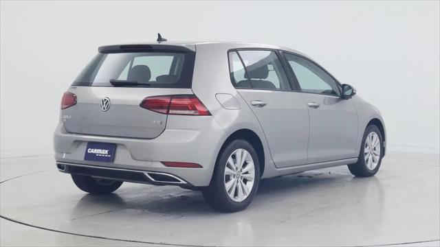 2018 Volkswagen Golf TSI SE