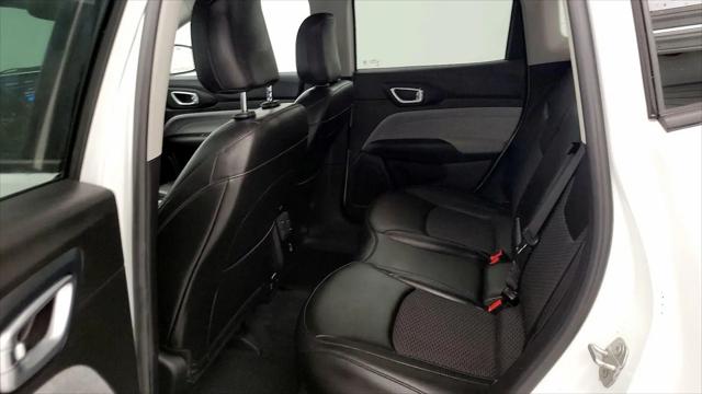 2022 Jeep Compass Latitude FWD
