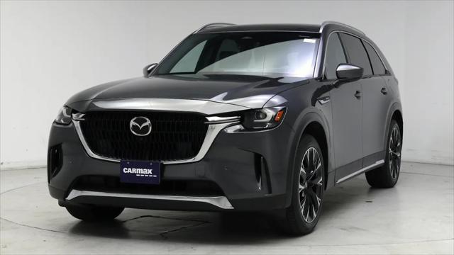 2024 Mazda X-90 Premium Plus