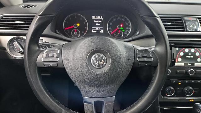 2015 Volkswagen Passat 1.8T SE
