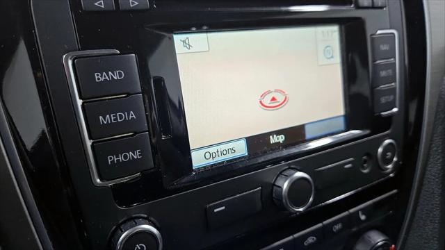 2015 Volkswagen Passat 1.8T SE