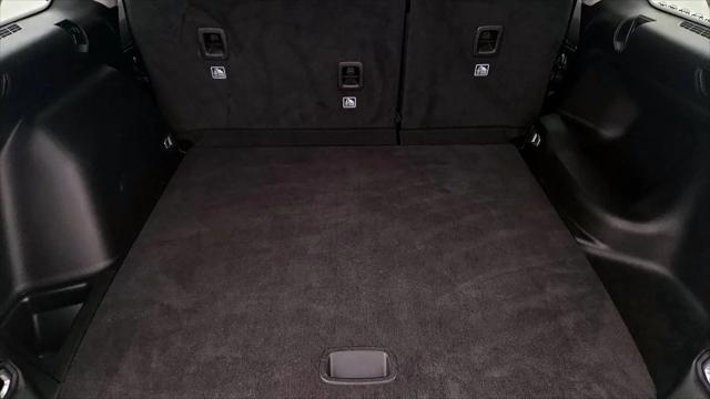 2023 Jeep Grand Cherokee Laredo 4x4
