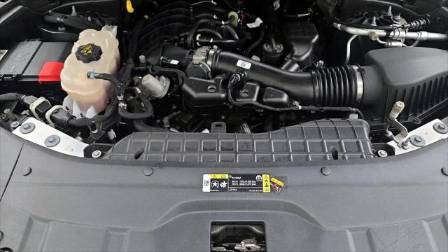 2023 Jeep Grand Cherokee Laredo 4x4