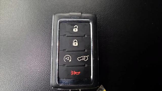 2023 Jeep Grand Cherokee Laredo 4x4