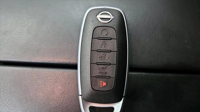 2023 Nissan Rogue SL Intelligent AWD