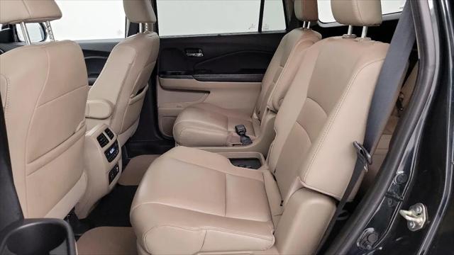 2020 Honda Pilot AWD Touring 7 Passenger