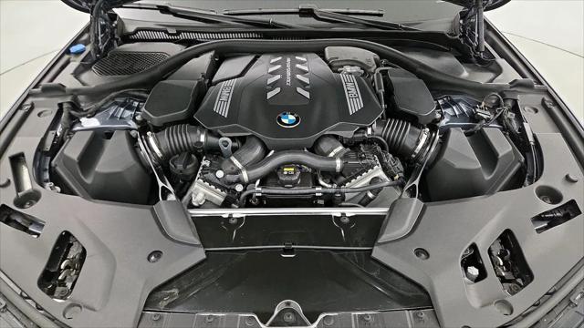 2022 BMW M5 i xDrive