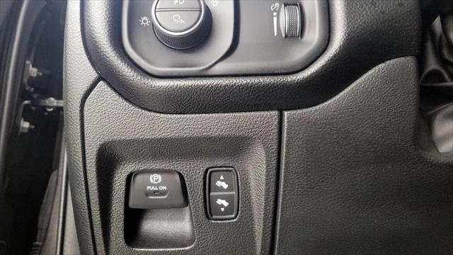 2022 Ram 1500 Lone Star Crew Cab 4x2 5'7" Box