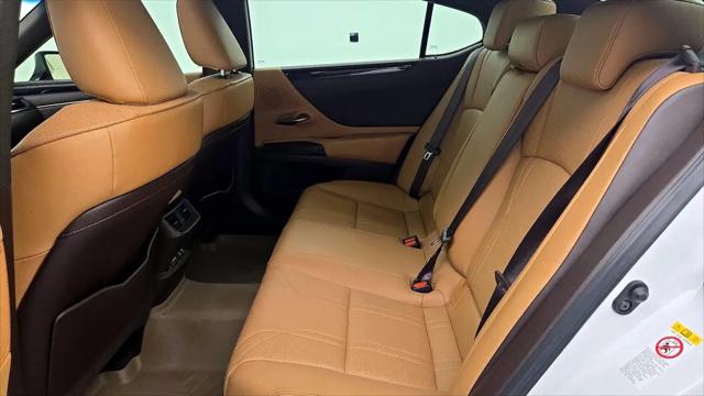 2019 Lexus ES 350 Luxury