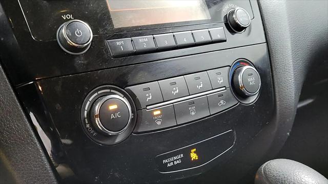 2014 Nissan Rogue S