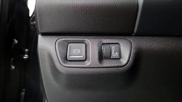 2023 GMC Acadia AWD AT4
