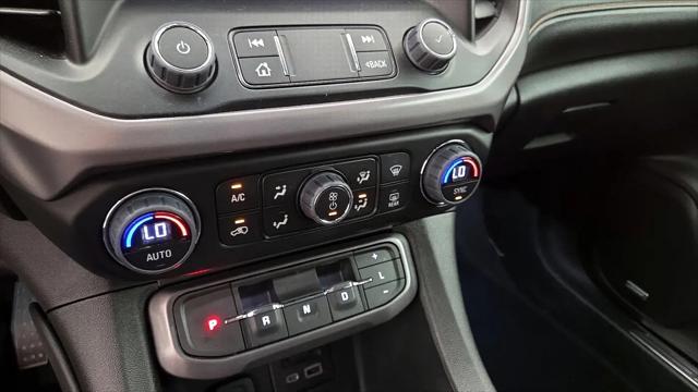 2023 GMC Acadia AWD AT4