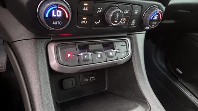 2023 GMC Acadia AWD AT4
