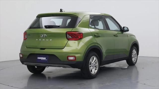 2022 Hyundai Venue SE