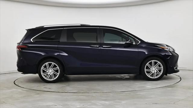 2023 Toyota Sienna Platinum