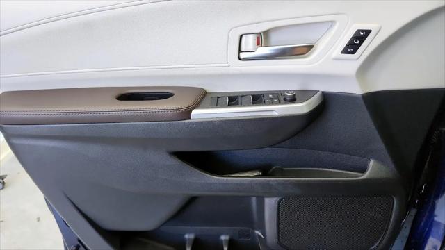 2023 Toyota Sienna Platinum