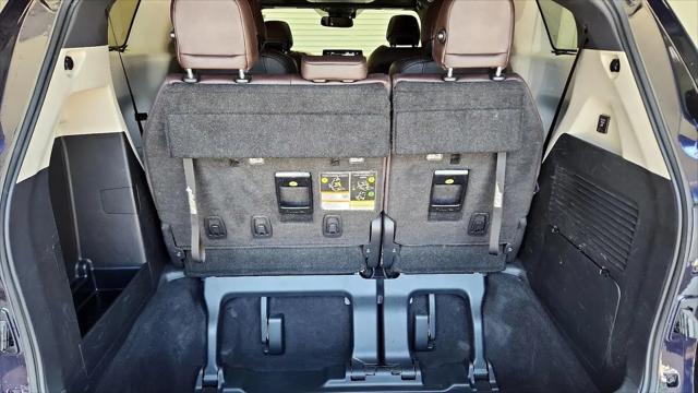 2023 Toyota Sienna Platinum