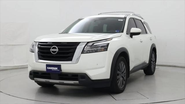 2024 Nissan Pathfinder SL 4WD