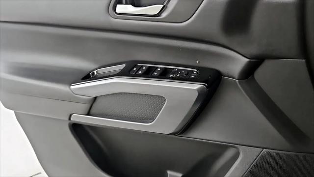2024 Nissan Pathfinder SL 4WD