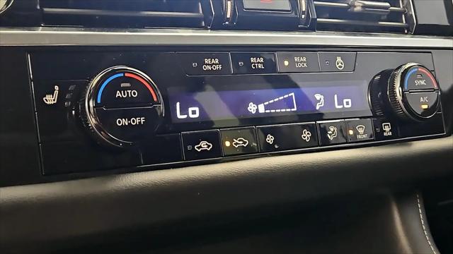 2024 Nissan Pathfinder SL 4WD
