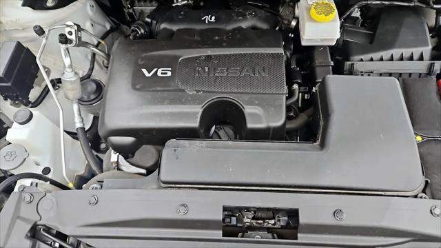 2024 Nissan Pathfinder SL 4WD