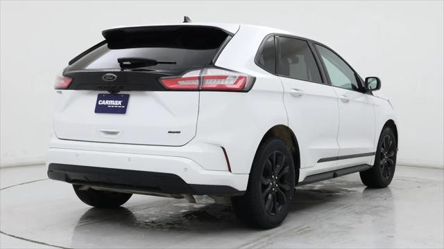 2022 Ford Edge SE
