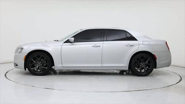 2022 Chrysler 300 S