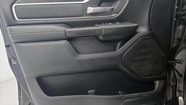 2020 Ram 1500 Big Horn Crew Cab 4x4 5'7" Box