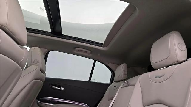 2023 Cadillac XT4 AWD Luxury