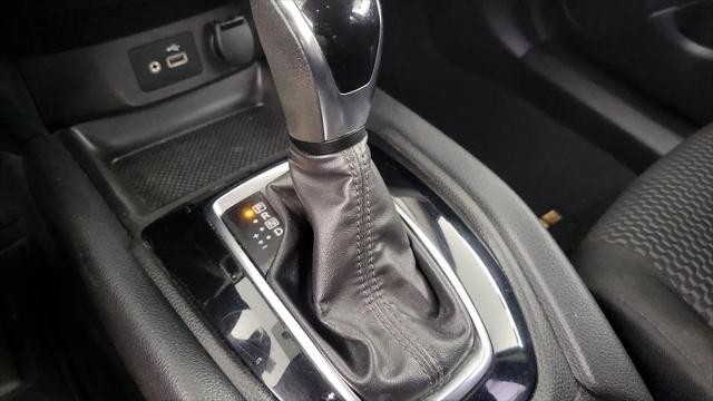 2020 Nissan Rogue Sport S FWD Xtronic CVT