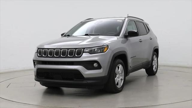 2022 Jeep Compass Latitude FWD