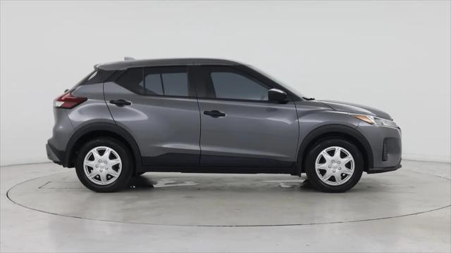 2021 Nissan Kicks S Xtronic CVT