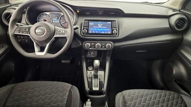 2021 Nissan Kicks S Xtronic CVT
