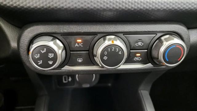 2021 Nissan Kicks S Xtronic CVT