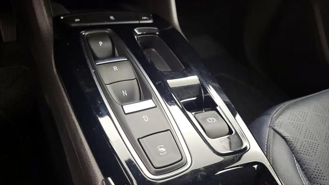 2023 Chevrolet Bolt EUV FWD Premier