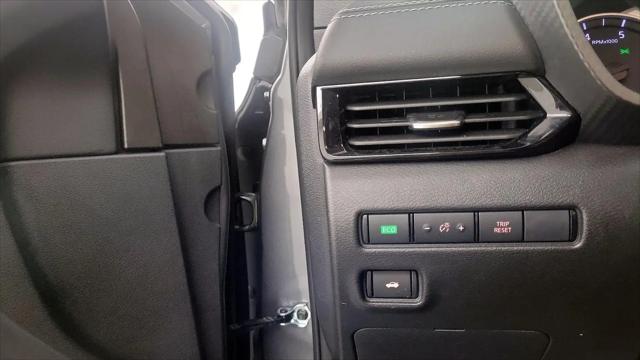 2023 Nissan Sentra SV Xtronic CVT