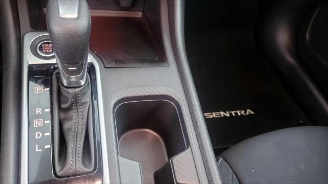 2023 Nissan Sentra SV Xtronic CVT