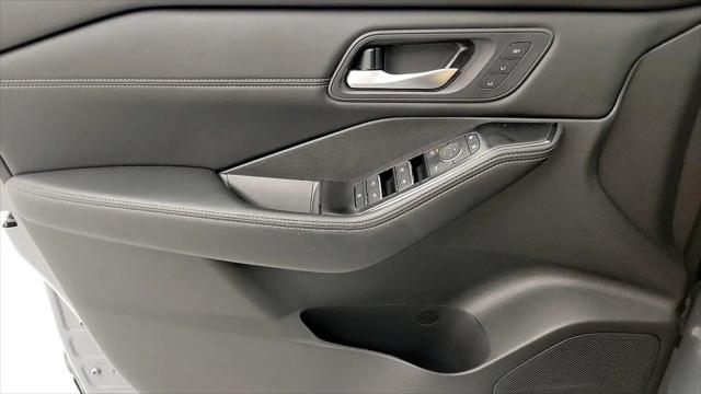 2024 Nissan Rogue SL Intelligent AWD