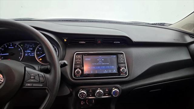 2024 Nissan Kicks S Xtronic CVT
