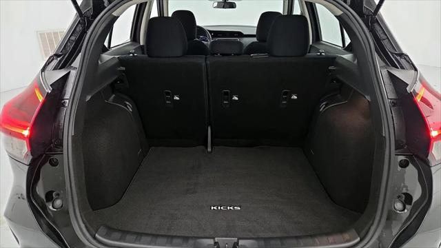 2024 Nissan Kicks S Xtronic CVT