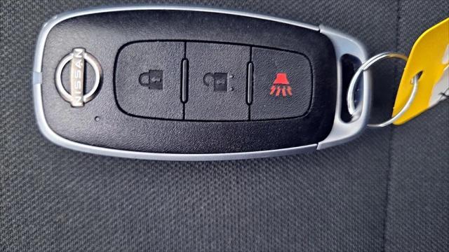 2024 Nissan Kicks S Xtronic CVT