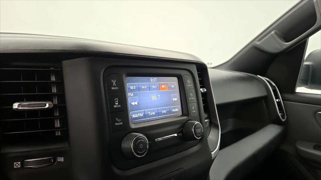 2022 Ram 1500 Big Horn Crew Cab 4x4 5'7" Box
